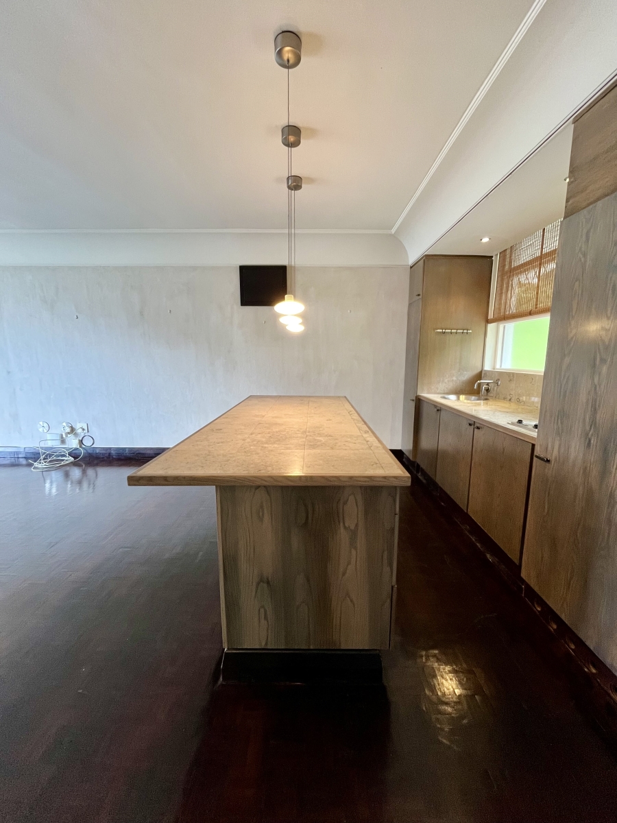 1 Bedroom Property for Sale in Tamboerskloof Western Cape